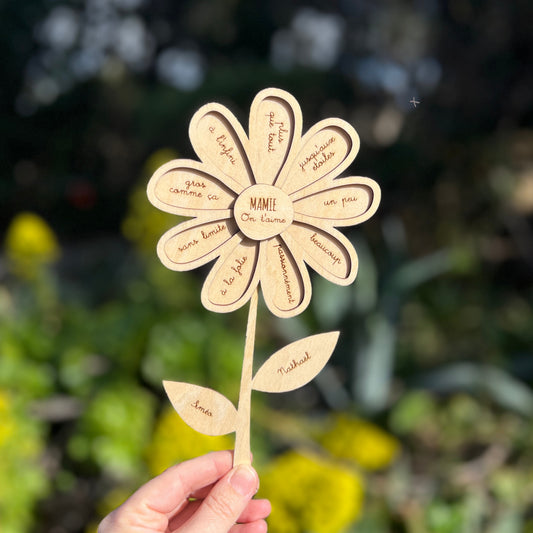 Marguerite en bois - je t'aime