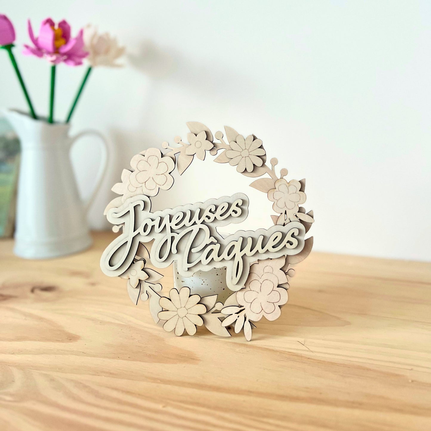 Couronne en bois "Joyeuses Pâques"