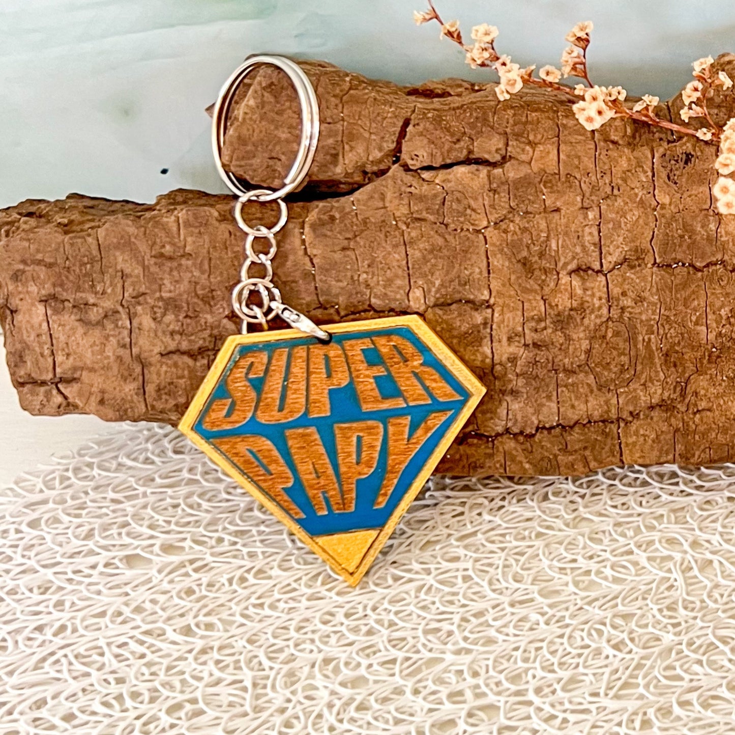 Porte-clé en bois “Super Héros”