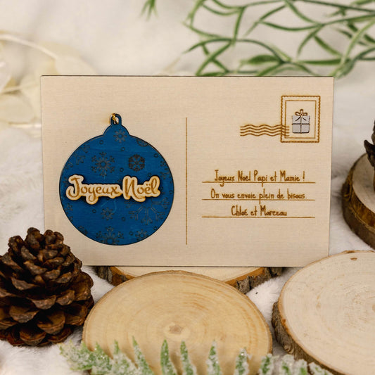 Carte postale en bois personnalisée avec boule de Noël détachable